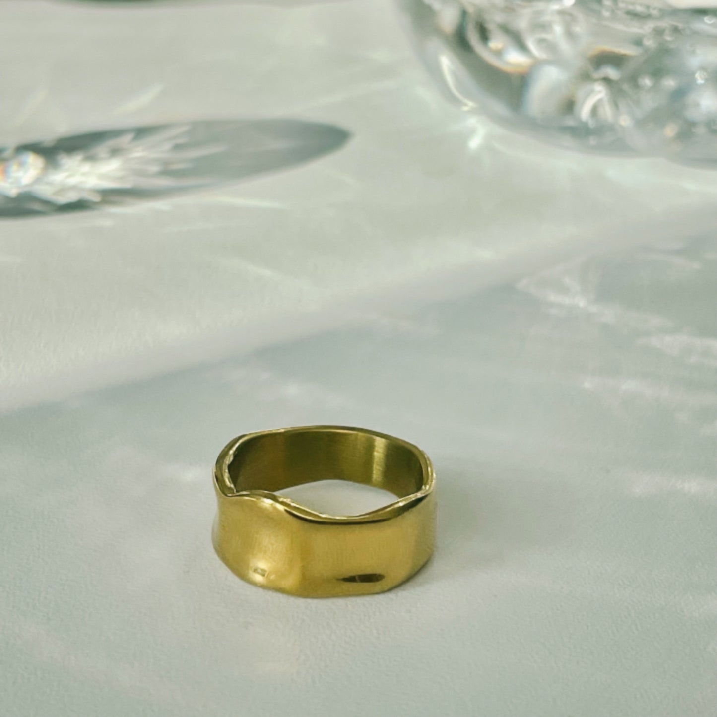 Gold Queen Ring