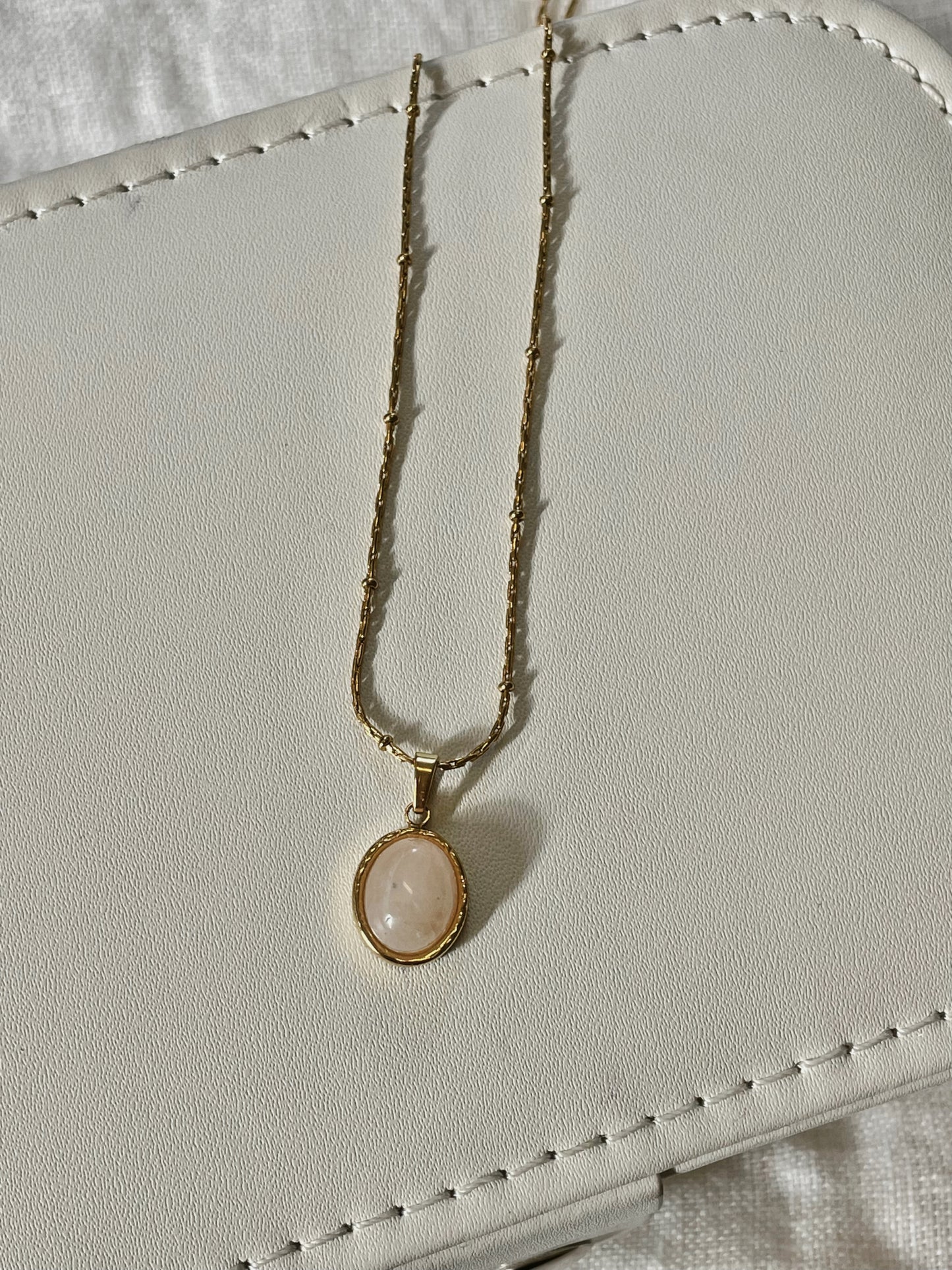 MADISON CHAIN