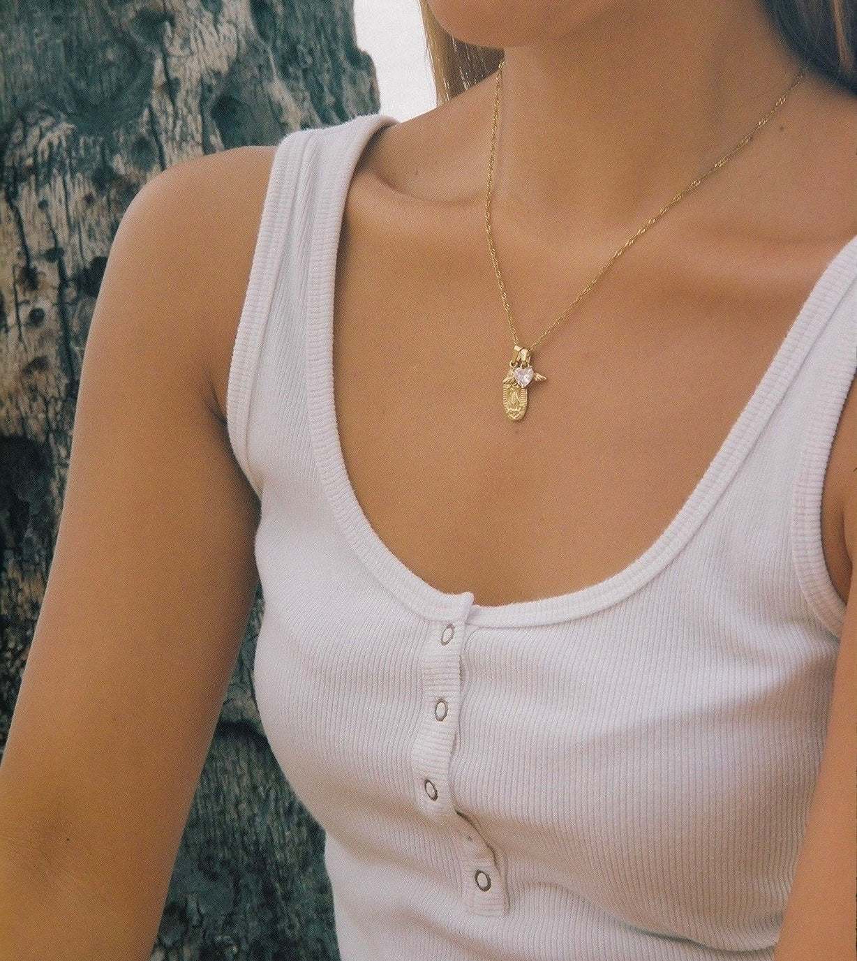 MARY’S WINGS CHAIN
